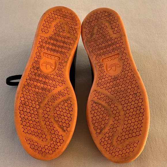 adidas x Stan Smith Leather ‘Black Orange’ - Picture 11 of 14